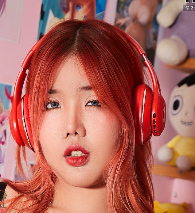 The Black Alley – Apr 09, 2025 – Niki 36